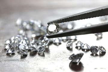 Expertise-et-estimation-diamant-1