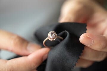 Nettoyage-bague-diamant-1